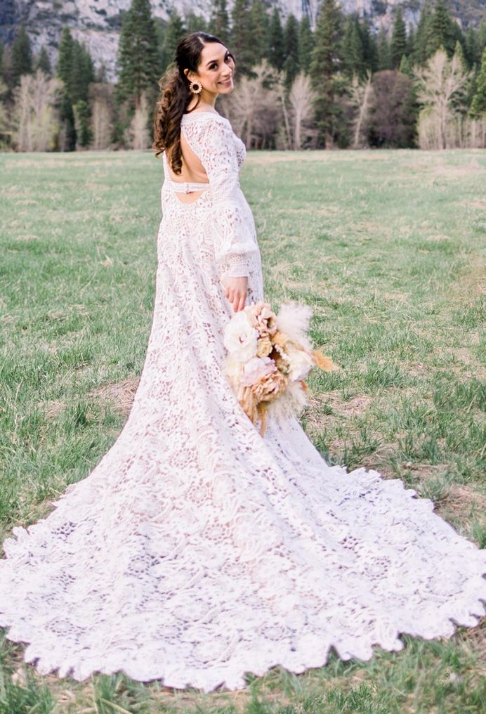 AW Regan Wedding Wedding Dresses image7
