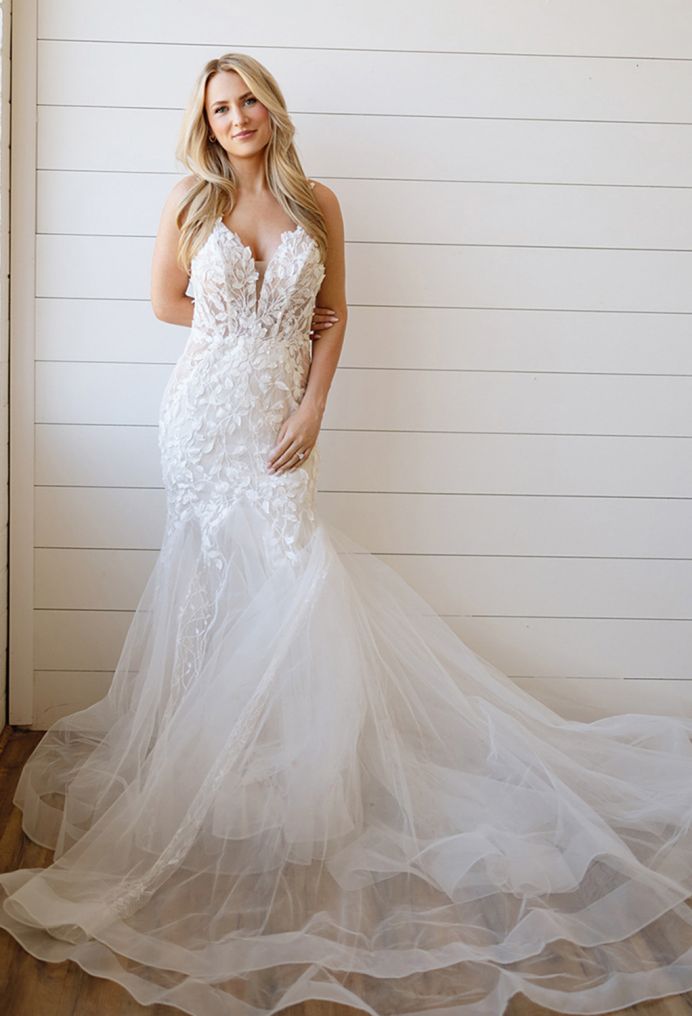 AW Parsley Wedding Wedding Dresses image3