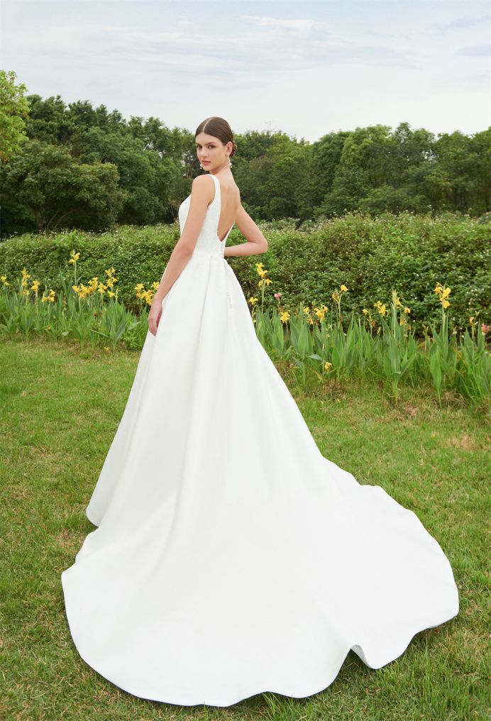 AW Irmgard Wedding Wedding Dresses image2