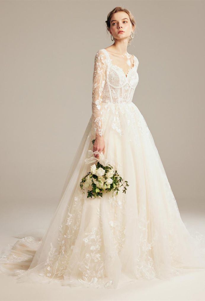 AW Shah Wedding Wedding Dresses image5